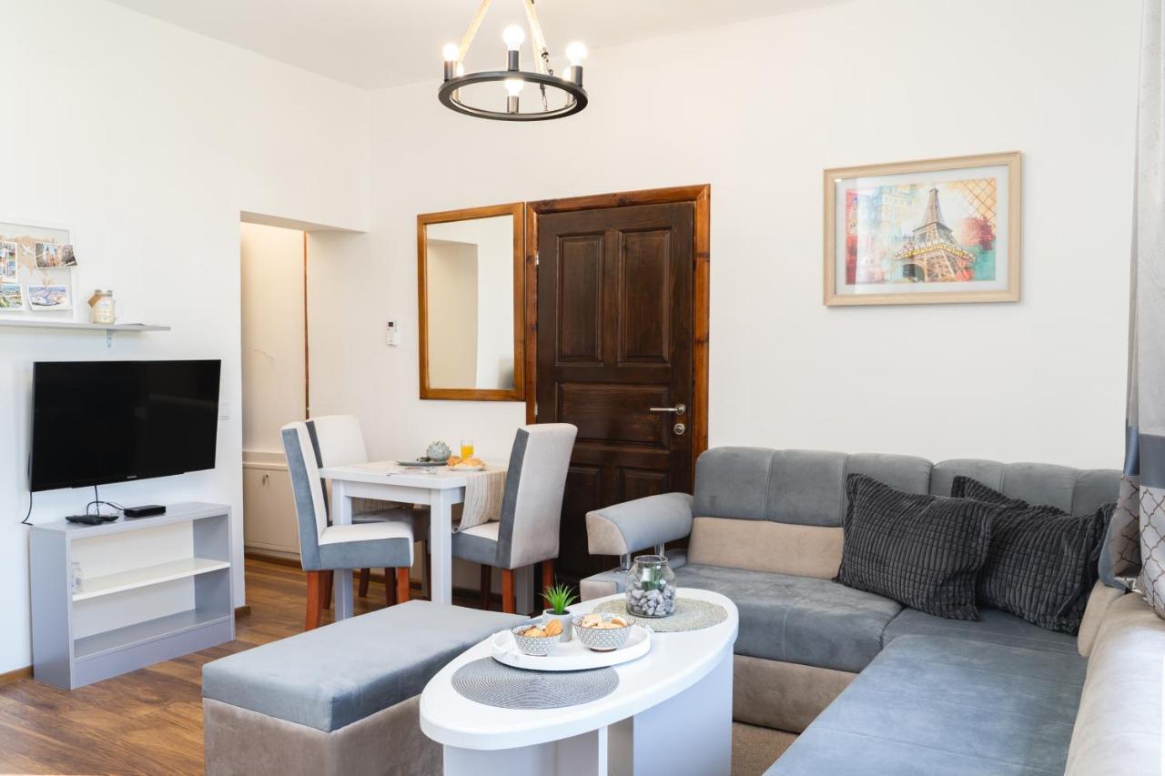 Villa Adelaida Сараево Экстерьер фото